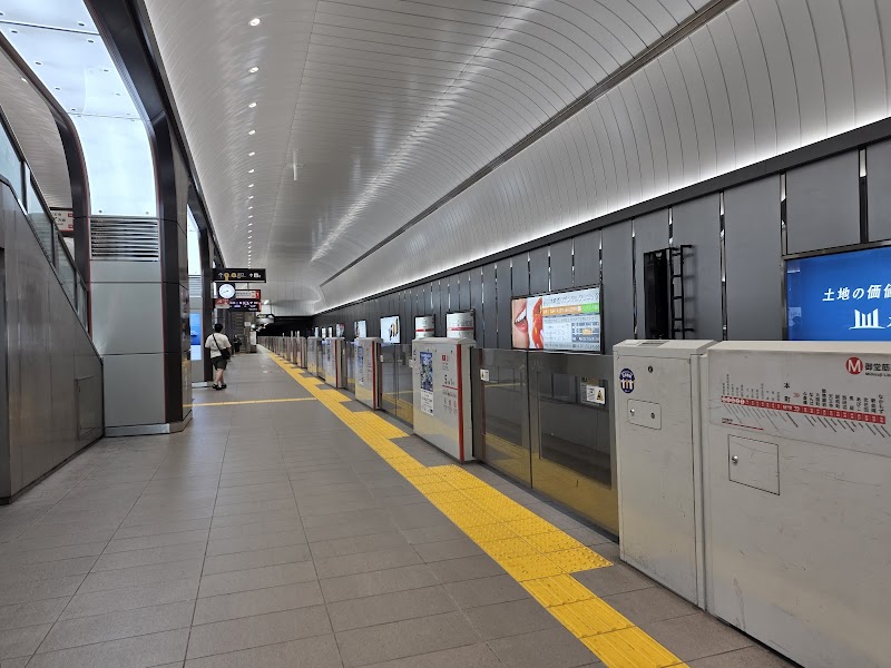 Hommachi Station photo 2